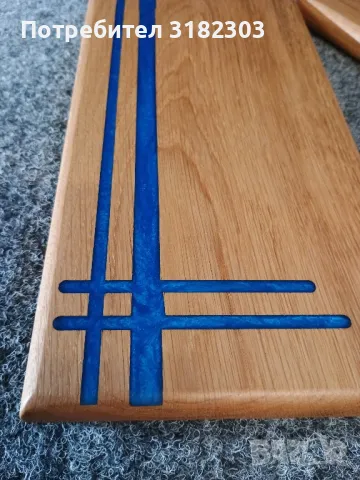 Дъска(плато) за сервиране, с епоксидна смола.