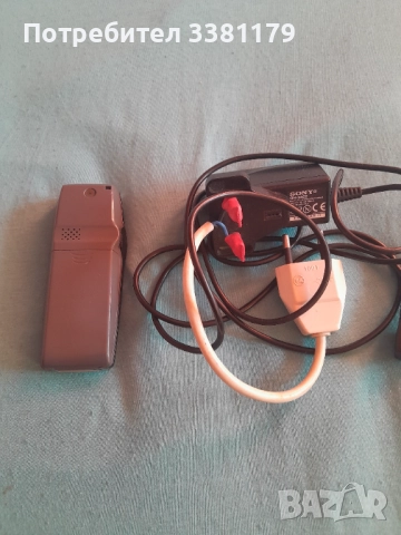 Sony J70 с оригинални батерия и зарядно, снимка 3 - Sony - 52790918