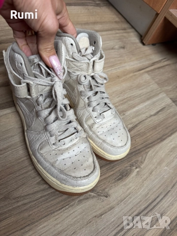 Оригинални кецове Nike Air Force 1 Hi Prm! 37,5 н, снимка 4 - Кецове - 51869127