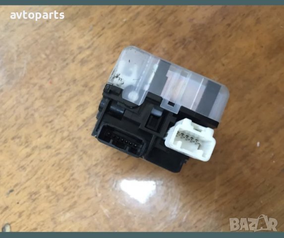 Toyota corolla verso 2008година d4d гълтач за ключ, снимка 3 - Части - 40461359