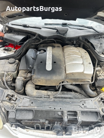 На Части! Мерцедес/Mercedes C220 w203 2003г, снимка 8 - Автомобили и джипове - 52597752