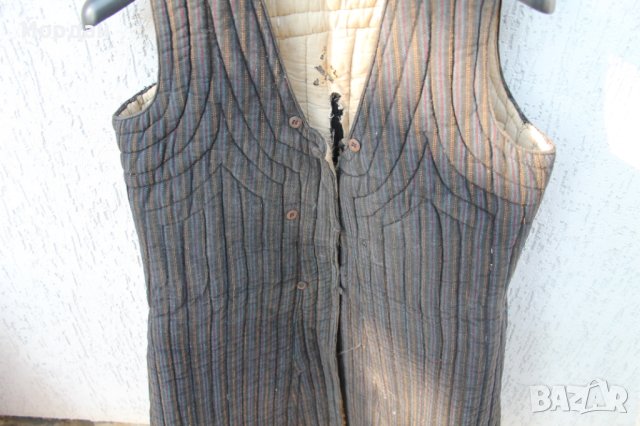 Харцойски елек , снимка 3 - Антикварни и старинни предмети - 41726968