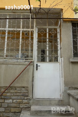 Продавам много добри метални решетки за прозорци, тераса, врата - изгодно, снимка 4 - Дограми - 38761737
