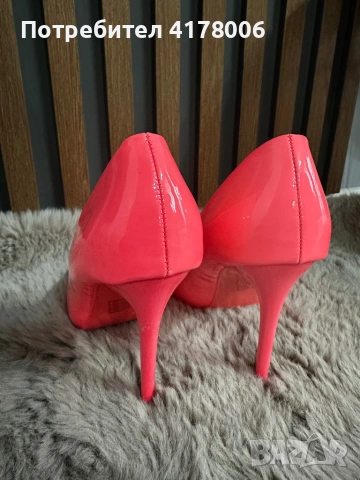 Обувки на ток , снимка 9 - Дамски обувки на ток - 53176003