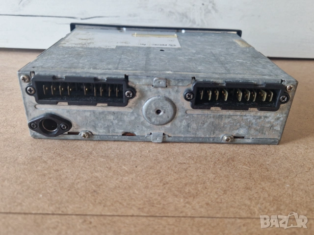 Радиокасетофон, снимка 3 - Радиокасетофони, транзистори - 53165513