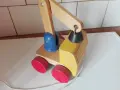 Влакче и метални колички и дървен кран., снимка 1