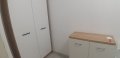 обзаведена стая в Редута след ремонт с нови мебели, снимка 9