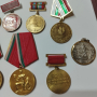 стари ордени и кутия плакети , снимка 4