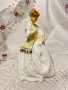 порцеланова статуетка , снимка 5