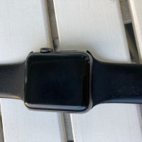 Apple Watch Series 3 Смарт часовник, 38mm, снимка 2 - Смарт часовници - 41906160