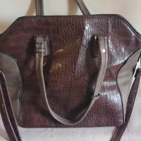 Стилна дамска чанта от естествена кожа,цвят бордо, снимка 1 - Чанти - 39403562