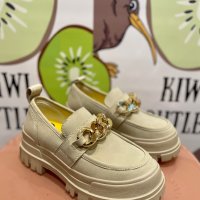 Дамски мокасини лоуфъри Buffalo Vegan Nubuck cream., снимка 1 - Дамски ежедневни обувки - 40193525