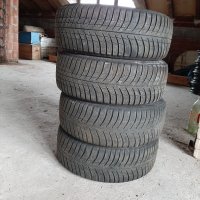 Зимни гуми 205/55R16, снимка 1 - Гуми и джанти - 38874952