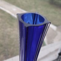 Много висока тясна ваза от цветно стъкло, снимка 3 - Вази - 44281049