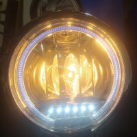 Халоген/ фар с LED габарит на светлина 12/24 V, снимка 2 - Аксесоари и консумативи - 34335937