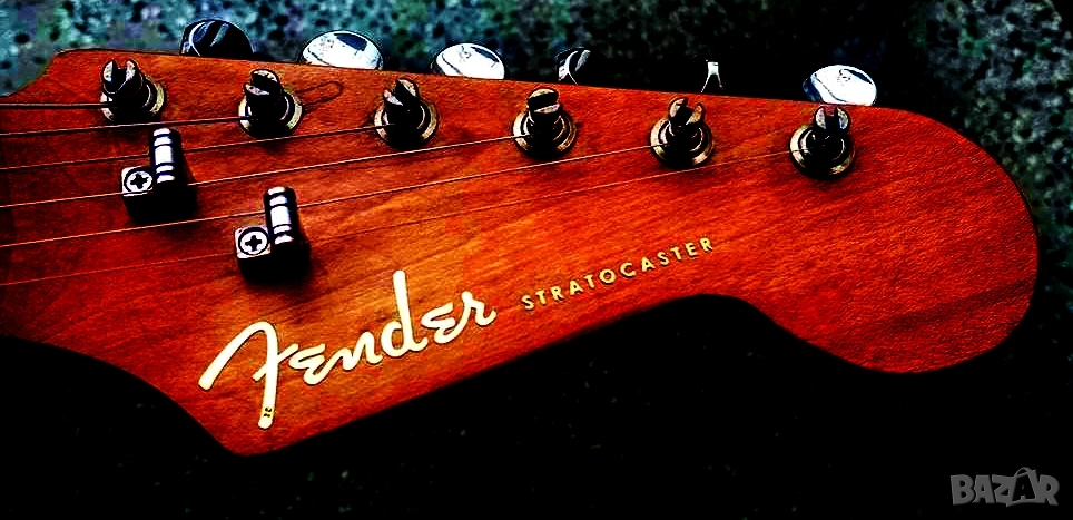 Fender Stratocaster GOLD Spaghetti Logo, снимка 1