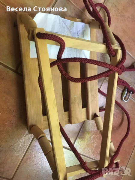 Продава детска дървена люлка, снимка 1
