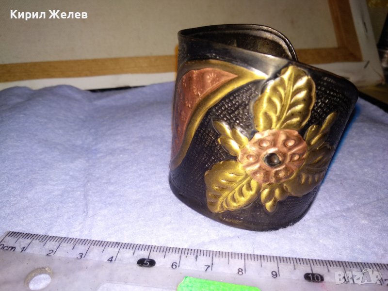 ПРЕКРАСНА РЪЧНО КОВАНА ЛАКИРАНА МЕДНА РЕТРО АРТ ГРИВНА с КРАСИВА ФЛОРАЛНА ОРНАМЕНТИКА 15874, снимка 1