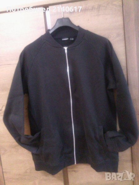 Ватирана спортна горница LIVERGI XL, снимка 1