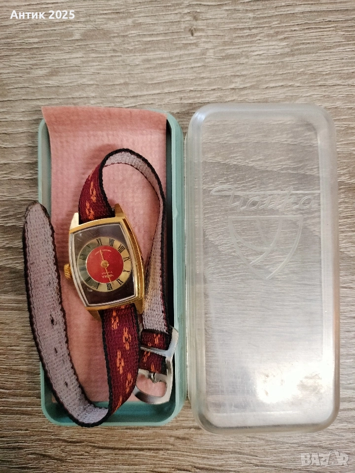 Дамски часовник „Чайка“ AU10, СССР, нов, снимка 1