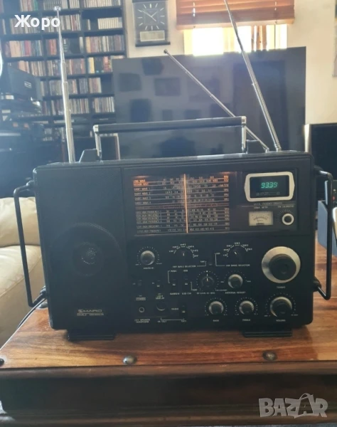 Marc NR-82F 1 (12-вълнов радио приемник), снимка 1