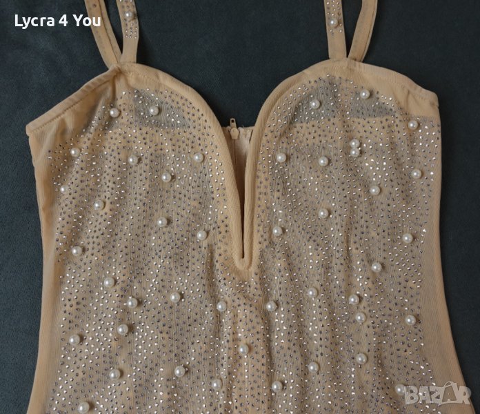 S/M дамска официална къса рокля покрита с перли, снимка 1