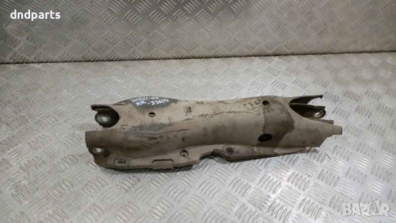 Носач Mercedes S450 CDI W221 2007г.(заден десен)	, снимка 1