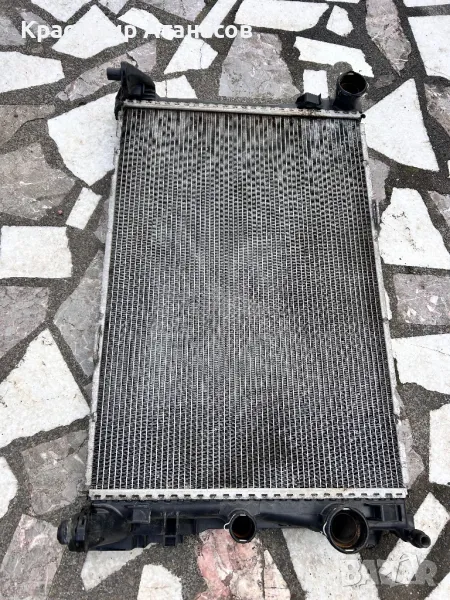 A0995002703. Воден радиатор за Мерцедес Ц-класа W204., снимка 1