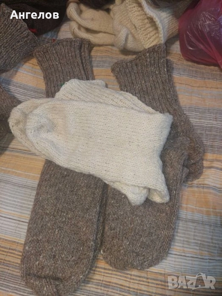 Ръчно изплетени чорапи от домашна вълна - заглавие, снимка 1