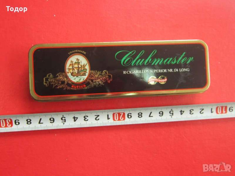 Страхотна ламаринена кутия за цигари , снимка 1