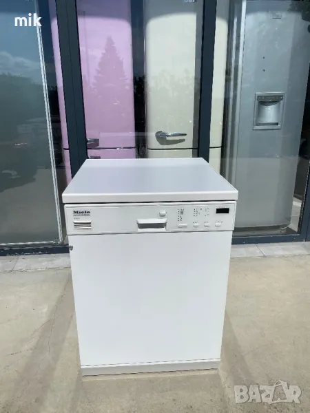 Свободностояща съдомиялна Миеле 60 см, снимка 1