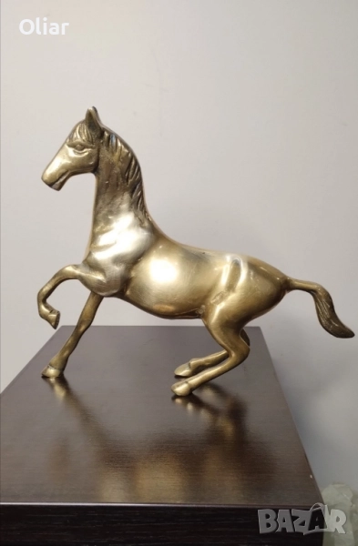 Много красива статуетка на кон от бронз. , снимка 1