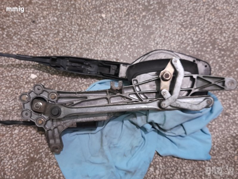 Предна чистачка за мерцедес S-класа, снимка 1