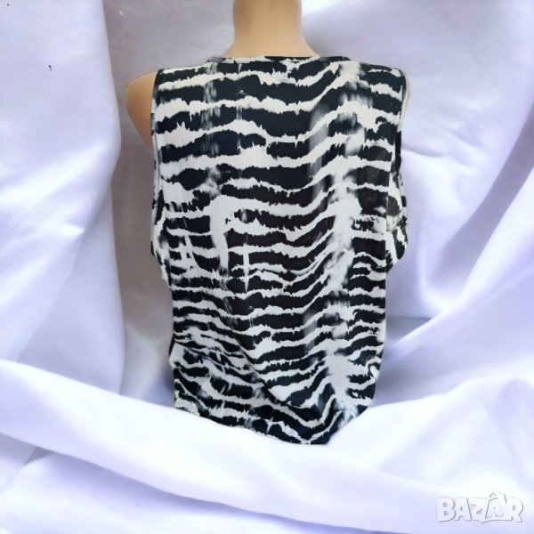 Оригинална Guess, L размер дамски топ, снимка 1