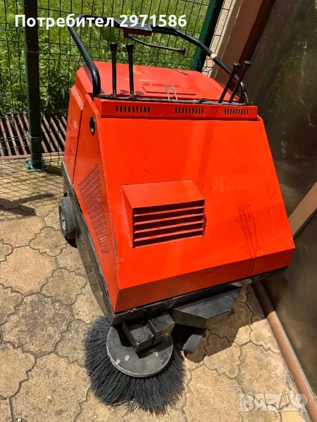 Подопочистващи машини Hako 1050, снимка 1