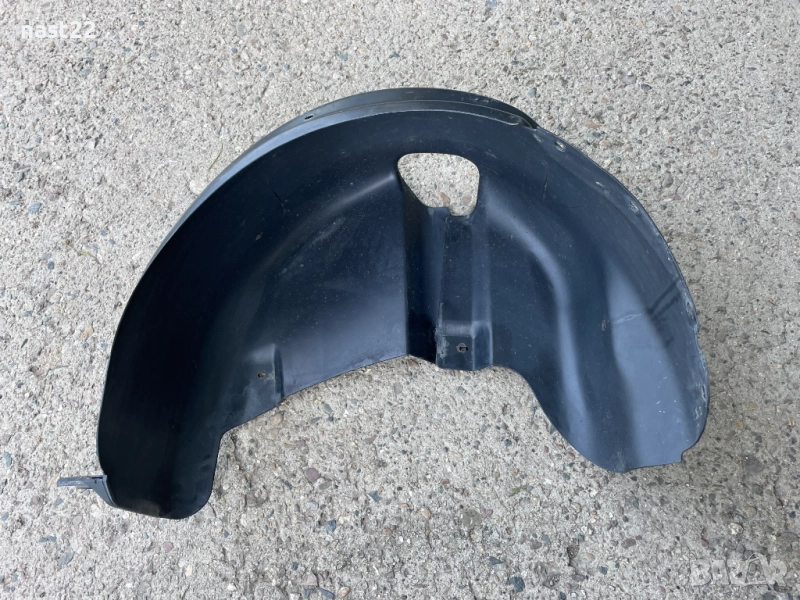 Заден десен подкалник Поло 5 2004-2009 год 600 810 972 А, снимка 1