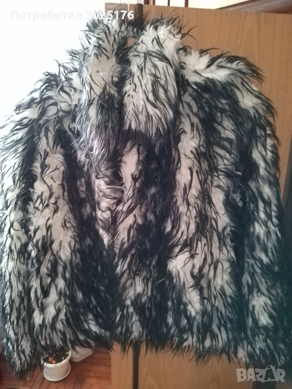 Пухено късо палто, снимка 1