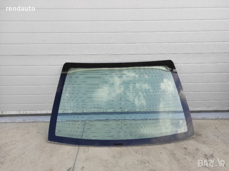 Задно стъкло за Toyota Corolla E18 USA 2013-2018, снимка 1