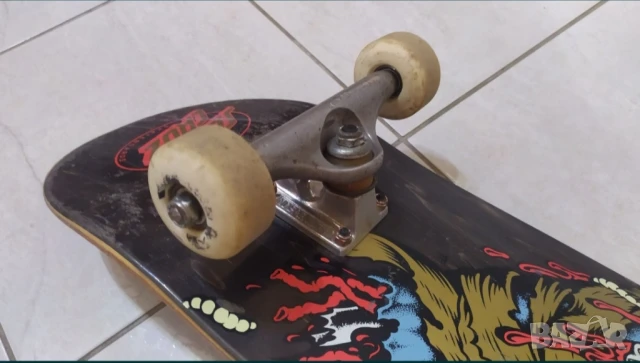 Скейтборд Santa Cruz, снимка 3 - Скейтборд, ховърборд, уейвборд - 50608019