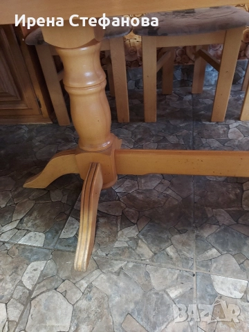 Трапезна маса от масив със шест стола, снимка 9 - Маси - 52678440