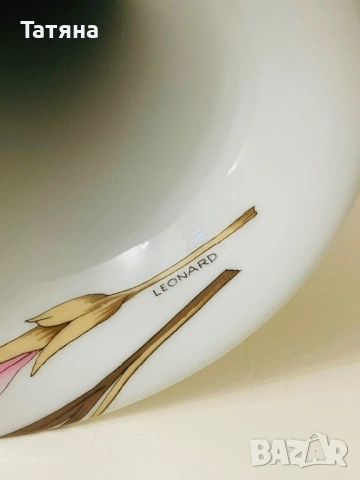 Немска порцеланова ваза от HUTSCHENREUTHER AND LEONARD, 28 см, снимка 8 - Вази - 53145458