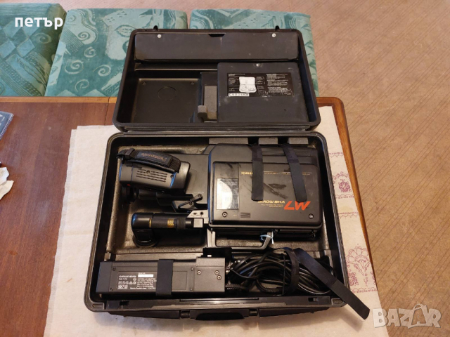 Ретро камара Панасоник, снимка 7 - Антикварни и старинни предмети - 36321574