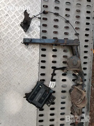 Теглич За Audi A6 C7 , снимка 4 - Части - 50174501