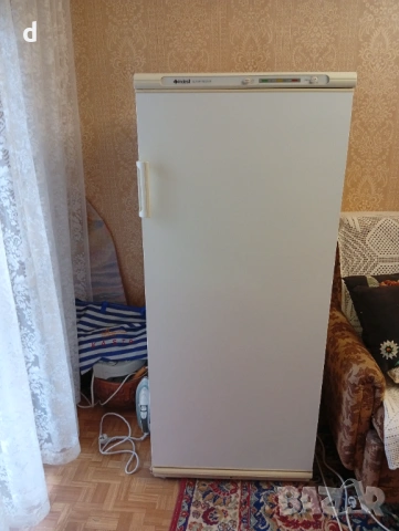 фризер Indesit , снимка 2 - Фризери - 53122122
