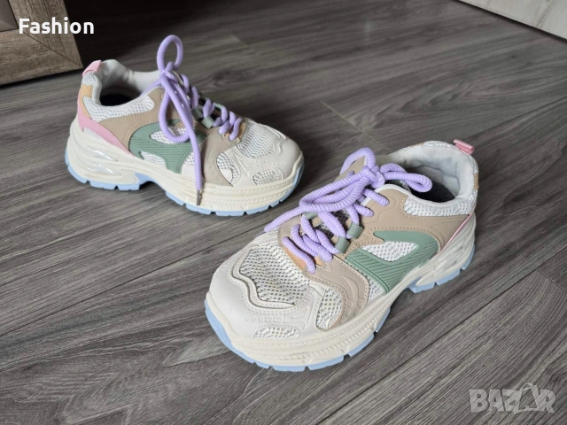 Жестоки дамски маратонки / сникърси