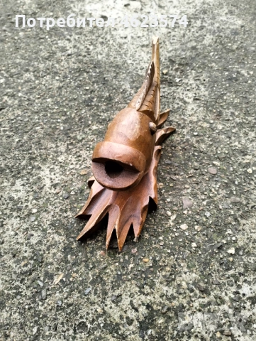 Стара дървена ръчно резбована риба, снимка 3 - Антикварни и старинни предмети - 53392693