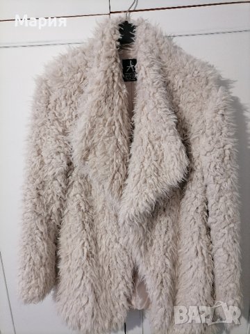 бяло дамско късо палто, снимка 2 - Палта, манта - 44243454
