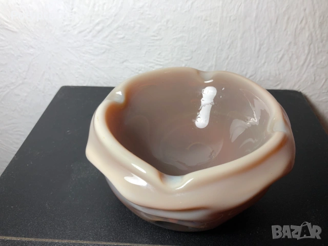 Месивен стъклен пепелник Mid-century classic , снимка 4 - Други - 53566159