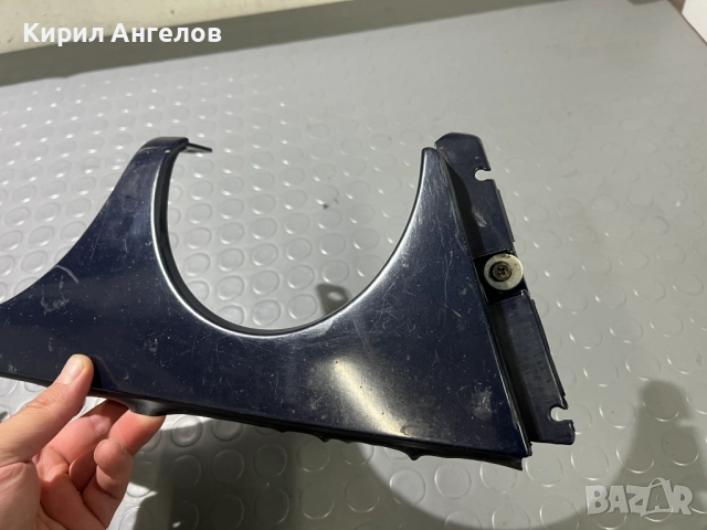 Пластмасата на десния фар за Mercedes E-class W210 (преди фейс), снимка 2 - Части - 52249291