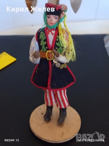 Рядка кукла КРАКОВЛЯК представлява част от полското културно наследство за КОЛЕКЦИЯ 50616